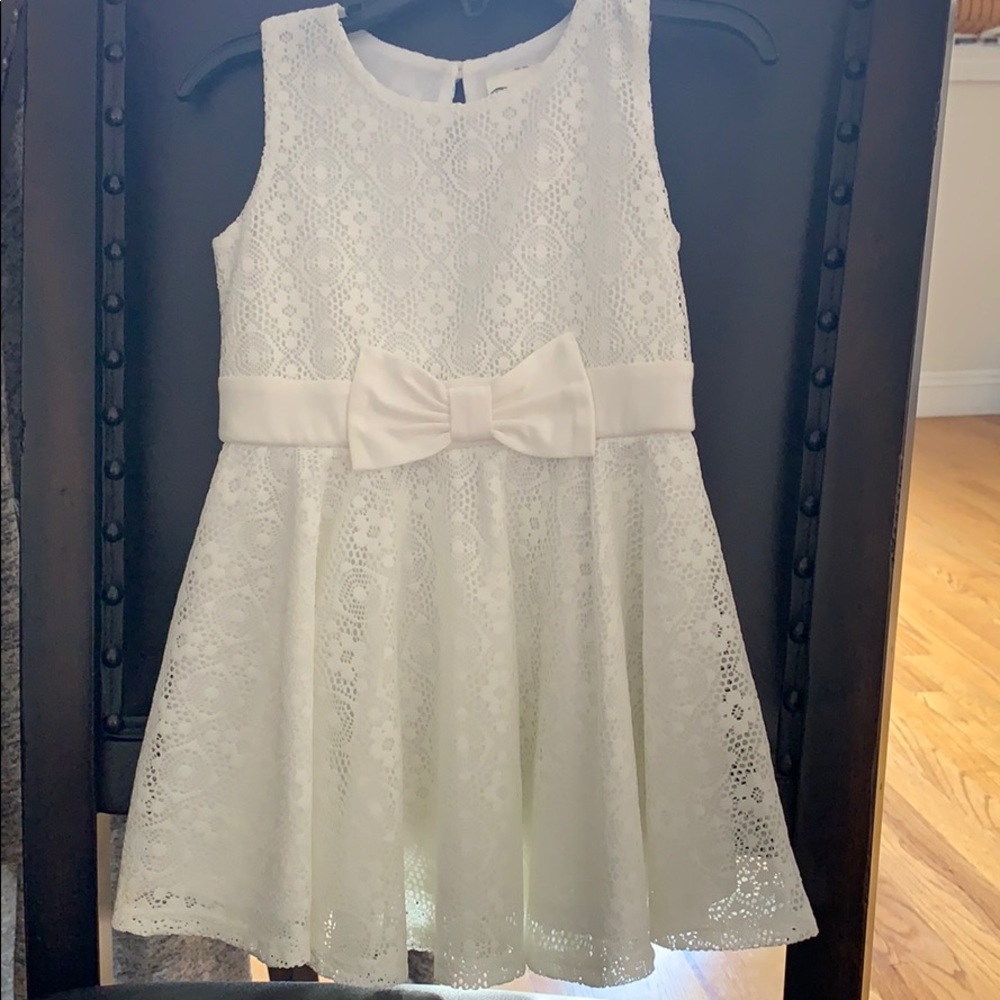 White lace dress